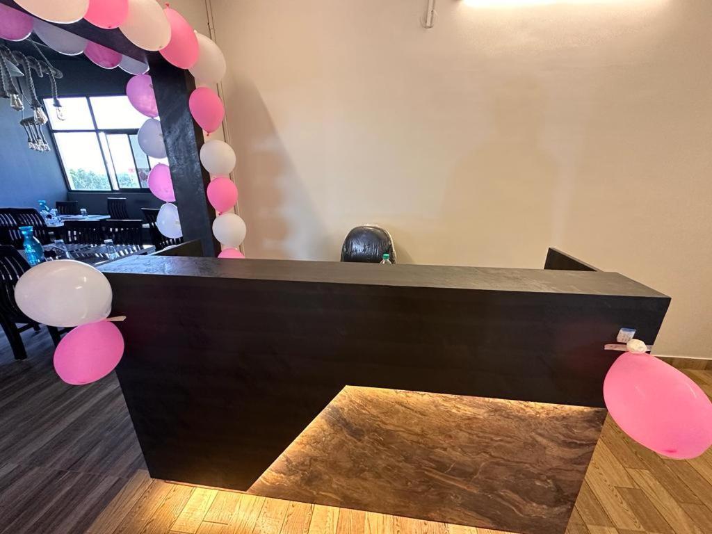 Devanahalli Spectra Hotel Bangalore Airport מראה חיצוני תמונה