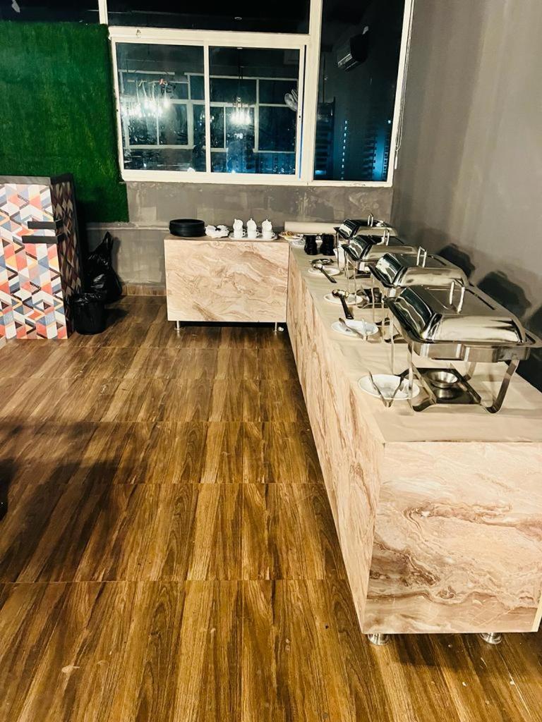 Devanahalli Spectra Hotel Bangalore Airport מראה חיצוני תמונה